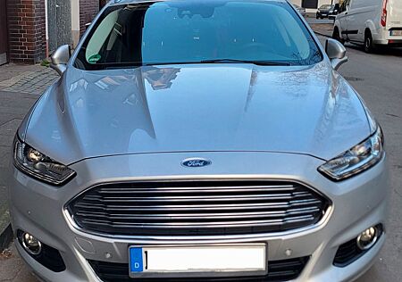 Ford Mondeo 2,0 TDCi 132kW Titanium Turnier Power...