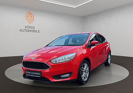 Ford Focus Lim. Business/LM/SCHECKHEFT/AHK/NAV/2.HAND