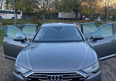 Audi A6 40 TDI S tronic Avant -