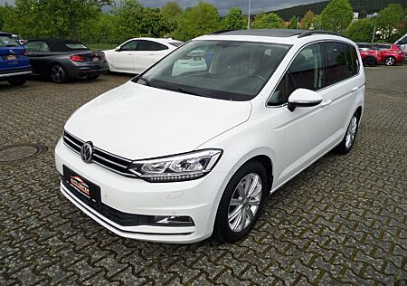 VW Touran Volkswagen Highline DSG+Pano+Navi+AHK+ACC+LED+3Klima