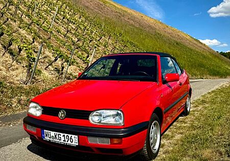 VW Golf Volkswagen 1.8 Cabriolet 47587km 3Hd.