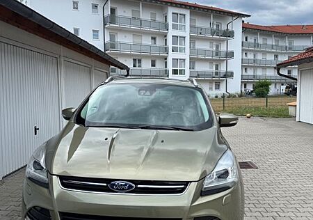 Ford Kuga 2,0 TDCi 4x4 132kW Titanium PowerShift ...