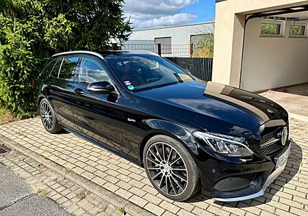 Mercedes-Benz C 43 AMG Mercedes-AMG C 43 4MATIC T Autom. M...