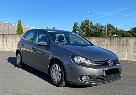 VW Golf Volkswagen 2.0 TDI / Auf Wunsch TÜV neu