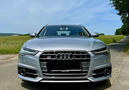 Audi S6 4.0 TFSI quattro S tronic Avant -