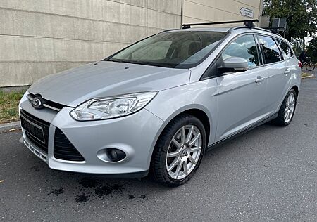Ford Focus Turnier Trend 1,6l*Erst 94000 Km*TÜV NEU*