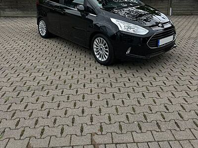 Ford B-MAX Titanium / TÜV Neu /Standheizung