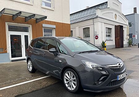Opel Zafira Tourer 2.0 CDTI*KAMERA*Bi-XENON*Wi-PAKET*