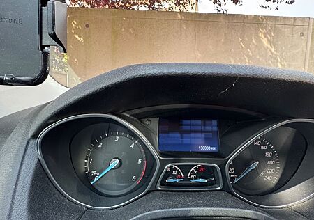 Ford Focus 1,6TDCi 77kW S/S ECOnetic 88g Titanium...