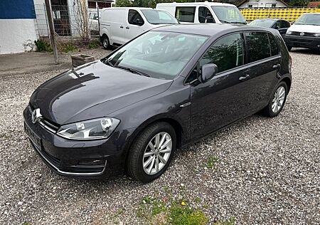 VW Golf Volkswagen VII Lim. Lounge BMT
