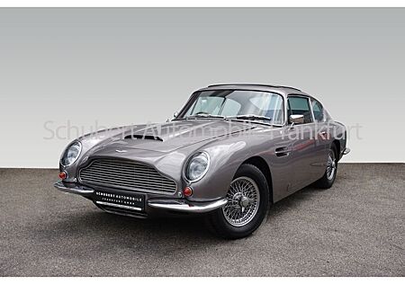 Aston Martin DB 6