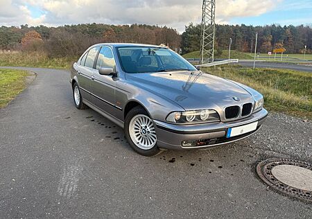 BMW 520i , 2. Hand, gepflegtes Langstreckenfahrzeug