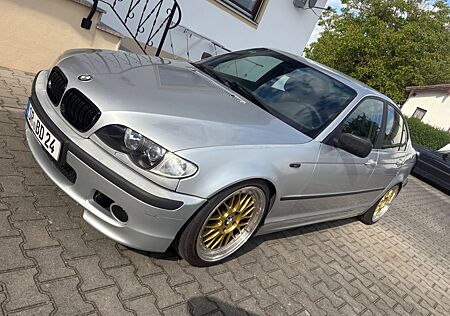 BMW 330i - e46 Limousine