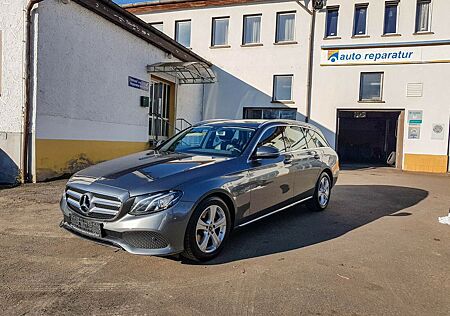 Mercedes-Benz E 220 E -Klasse T-Modell d 4Matic