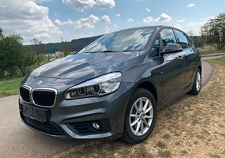 BMW 2er 220 Active Tourer 220d xDrive Advantage A Ad...