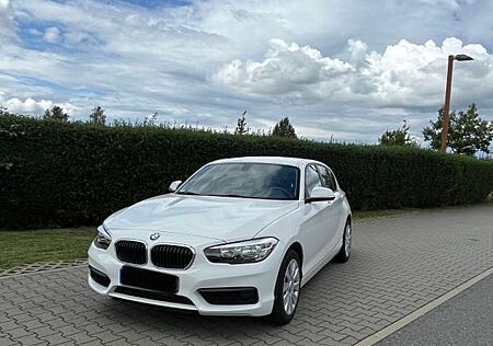 BMW 118i -