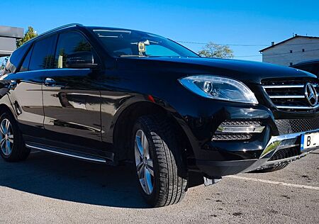 Mercedes-Benz ML 350 4MATIC -