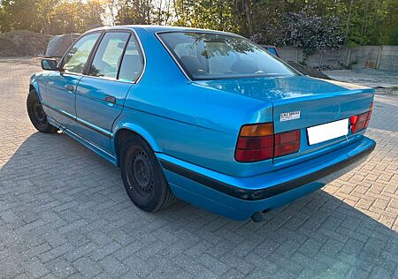 BMW 525td E34 orig. 158 Tkm KLIMA 30 Jahre ROSTFREi