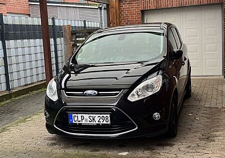 Ford Grand C-Max 2,0TDCi 120kW PowerShift Titaniu...