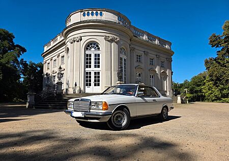 Mercedes-Benz CE 230
