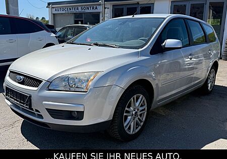 Ford Focus Turnier Style*Klimaautomatik*Alu*
