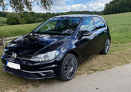 VW Golf Volkswagen 1.5 TSI Join 150PS - Automatik