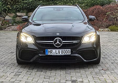 Mercedes-Benz E 63 AMG Mercedes-AMG E 63 S 4MATIC+ T Autom...