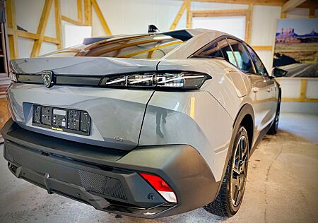 Peugeot 408 GT HYBRID 145 Leder/Massage/Nightv./Focal