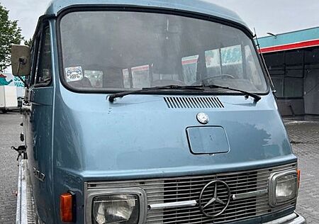 Mercedes-Benz 207, Oldtimer, 1976
