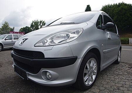 Peugeot 1007 Sport