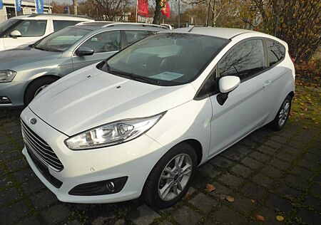 Ford Fiesta ST Desing KAMERA SHZ PDC NAVI KLIM ALU