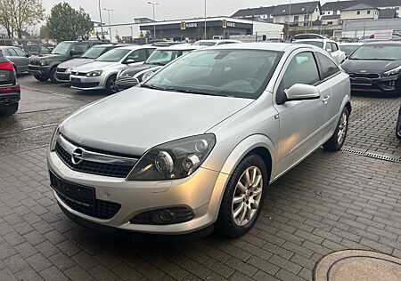 Opel Astra H GTC Innovation