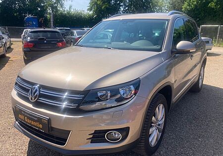 VW Tiguan Volkswagen Sport & Style BMT
