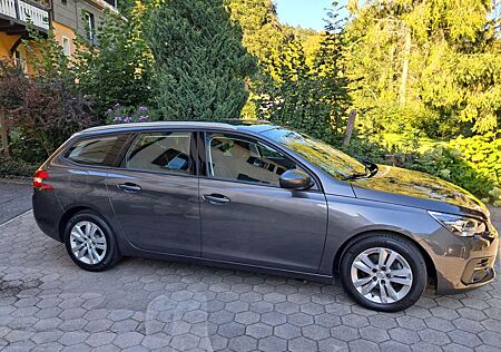 Peugeot 308 PureTech 130 Allure SW Allure