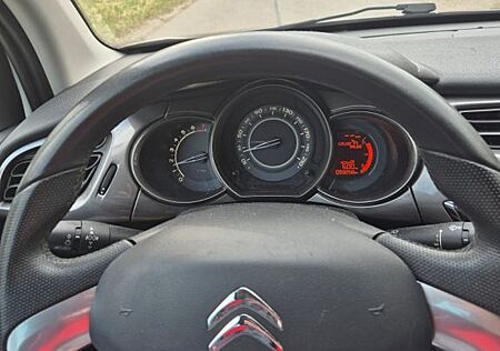 Citroën C3 VTi 95 Exclusive Exclusive