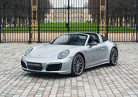 Porsche 991 .2 Targa 4S PDK - 8 400 kms, many options