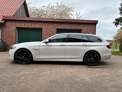 BMW 530d Touring Luxury Line
