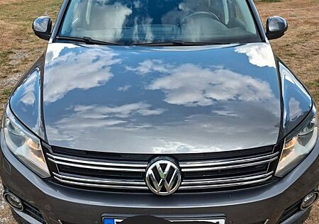 VW Tiguan Volkswagen 2.0 TDI DSG 4MOTION CUP Sport & Style...