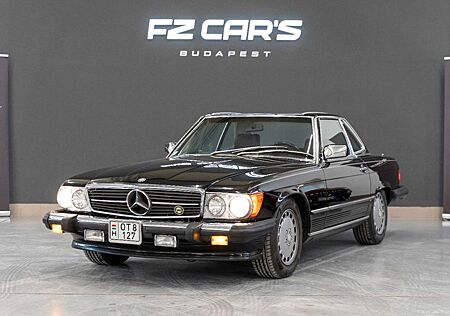 Mercedes-Benz SL 560 W107