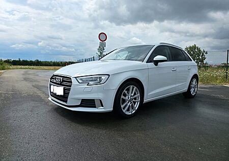 Audi A3 30 TFSI S tronic sport Sportback sport