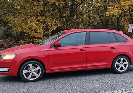 Skoda Rapid 1.2 TSI 77kW Drive Drive