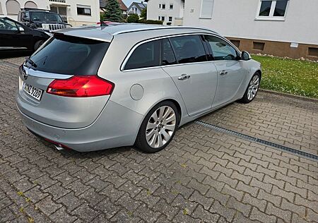 Opel Insignia Sports Tourer Turbo AHK LPG