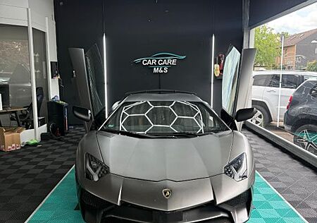 Lamborghini Aventador LP 750-4 Superveloce Superveloce