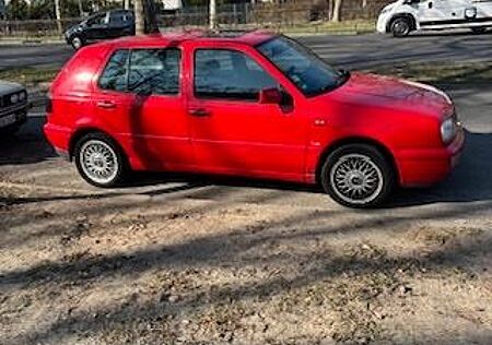 VW Golf Volkswagen 1.8 Auto Joker Joker