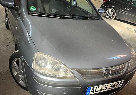 Opel Corsa 1.2 -