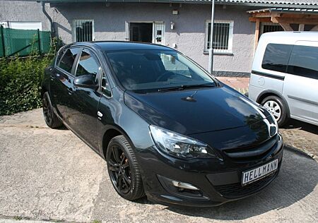 Opel Astra J Lim. 5-trg. Active