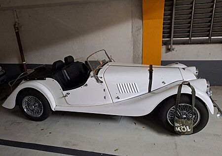 Morgan 4/4 Rodster (GB)