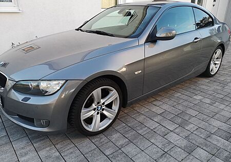 BMW 320 gebraucht kaufen BMW 320i Coupé -