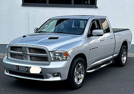 Dodge RAM 1500 SPORT | LPG | Glasdach | Checkheft