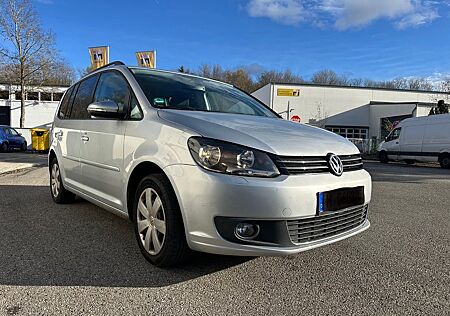 VW Touran Volkswagen 1.6 TDI Euro5 / Klimaautomatik/